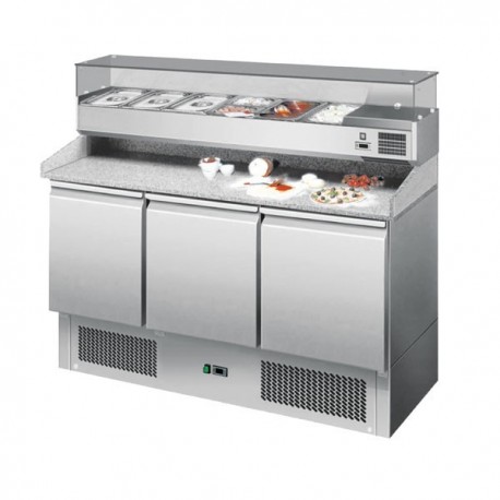 Banco pizza refrigerato con piano in granito e vetrina portacondimenti (Gn 1/4). Cm. 140 - Cm. 136,5x70x150H.
